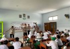 Anggota-Polres-Tulungagung-Jadi-Guru-di-Kelas-Inspirasi-Andika-Mengajar-2023