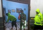 Kompak-Polres-Ngawi-bersama-TNI-Bantu-Bersihkan-Rumah-Warga-Terdampak-Luapan-Sungai-Sawur