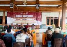 Polisi-Gelar-Curhat-Kamtibmas-di-Desa-Sidomulyo-Krian
