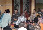 Kapolresta-Sidoarjo-bersama-Forkopimda-Takziah-Ke-Rumah-Duka-Korban-Longsor-Pacet-Cangar