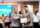 Dukungan-Polri-pada-Program-3-Juta-Rumah-Subsidi-Diganjar-Penghargaan-dari-Menteri-PKP