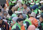 Polrestabes-Surabaya-dan-Ratusan-Ojol-Doa-Bersama:-Harmoni-untuk-Alm-Affan-Kurniawan
