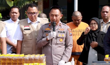 Polisi-Bongkar-Produsen-‘Minyak-Kita’-Palsu-Beromzet-Ratusan-Juta-Rupiah-di-Malang
