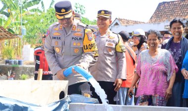 Polres-Ngawi-Kembali-Salurkan-Bantuan-Air-Bersih-di-4-Desa