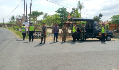 Patroli-Gabungan-TNI-Polri-di-Malang,-Pastikan-Tahapan-Kampanye-Pilkada-2024-Berjalan-Aman-dan-Damai