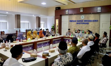 Cooling-System,-Kapolresta-Banyuwangi-Silaturahmi-ke-PD-Muhammadiyah-Pererat-Sinergitas-Wujudkan-Pilkada-2024-Damai