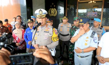 Gelar-Operasi-Lilin-Semeru-2024,-Polda-Jatim-Jamin-Keamanan-Libur-Nataru