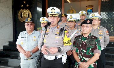 Operasi-Keselamatan-Semeru-2025-Polda-Jatim-Siagakan-4.448-Personel-Gabungan