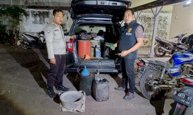 Polisi-Berhasil-Ungkap-Penimbunan-BBM-di-Jember,-8-Orang-Diamankan