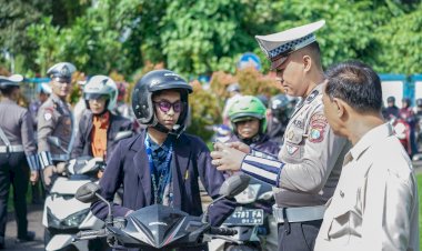 Operasi-Zebra-Semeru-Polres-Jember-Maksimalkan-Edukasi-Tertib-Lalin