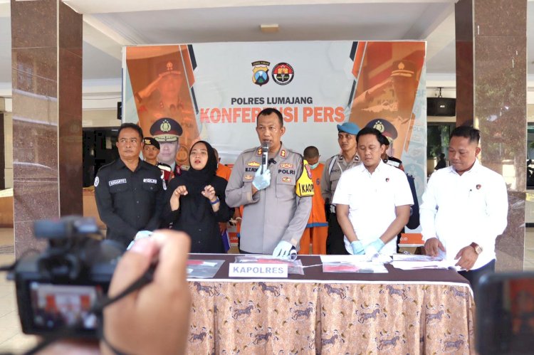 Dua Pria Diamankan Polisi Saat Asyik Main Judi